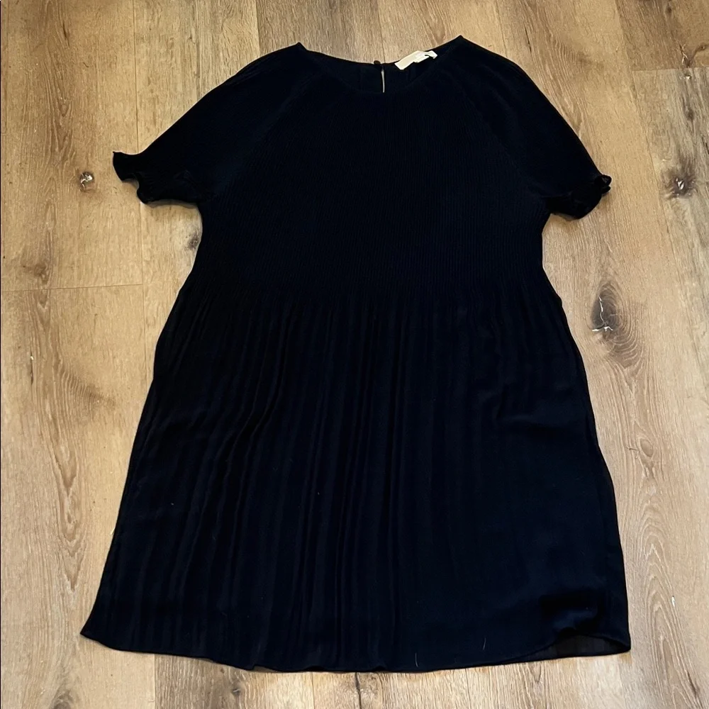 Michael Kors Elegant Black Pleated Dress XL